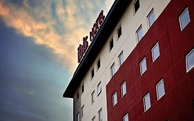 Ibis Canoas Shopping